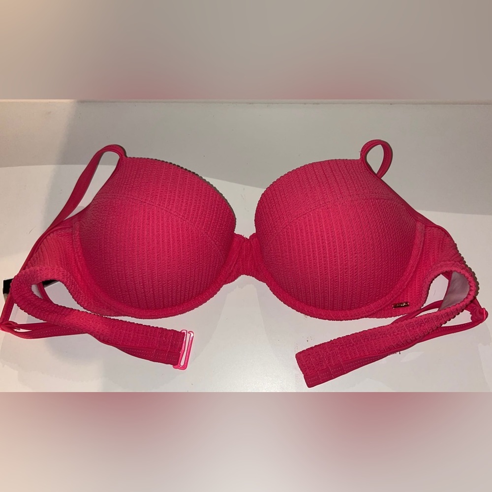 PINK two piece swim suit. Pink, large.